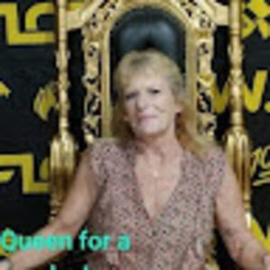 Meet your Posher, Donna renee